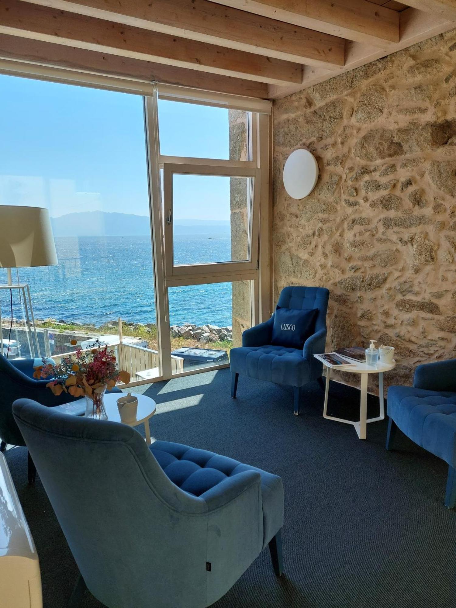 Hotel Tematico Do Banco Azul Finisterre Luaran gambar